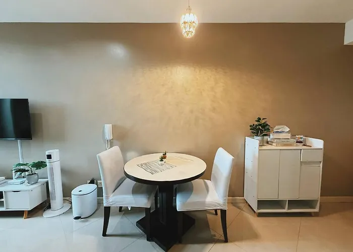 Gramercy Residences Corner 1br By Casa Franz Manila