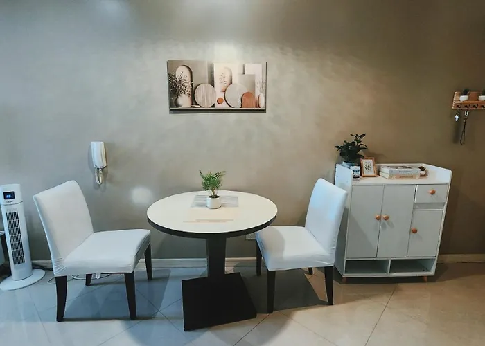 Gramercy Residences Corner 1br By Casa Franz Manila